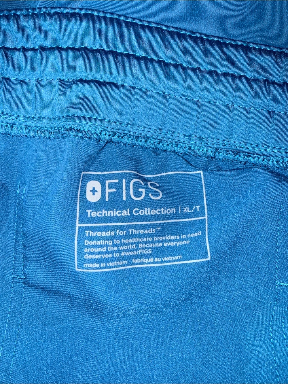 Figs Scrub Set - Picture 7 of 7